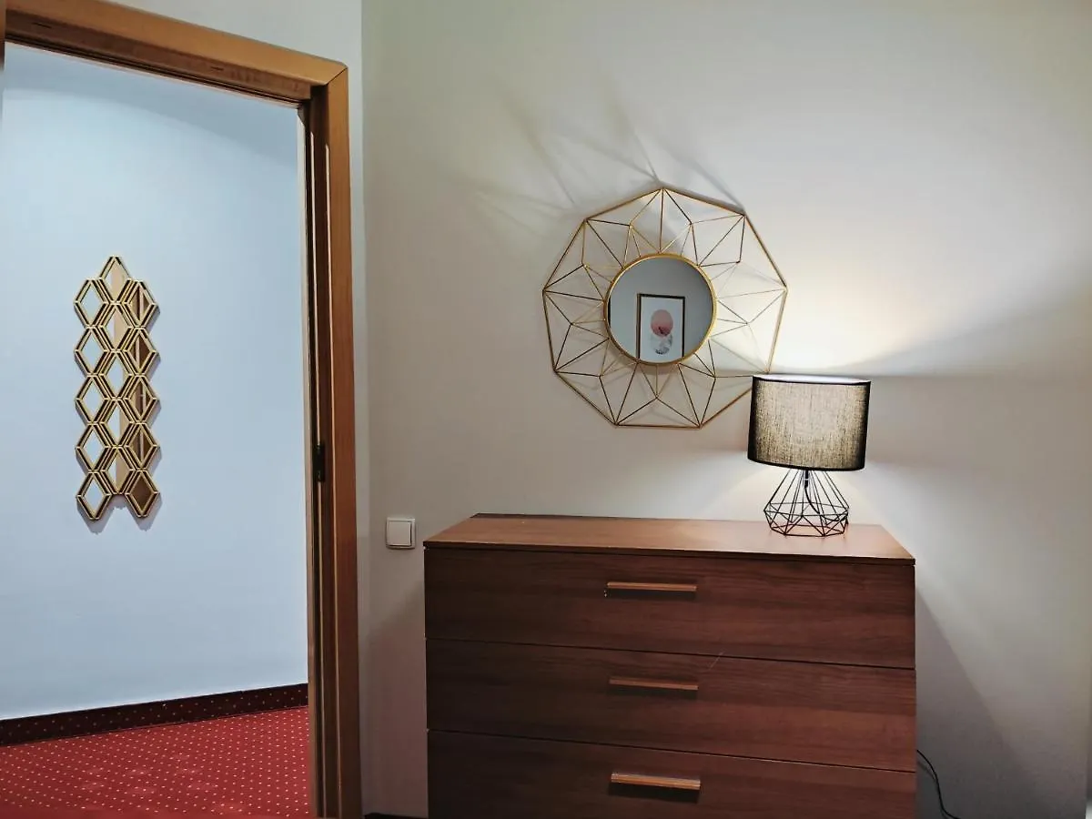 Bed & Breakfast Helvetia Plus B&B - Private Rooms And Apartments Warsaw