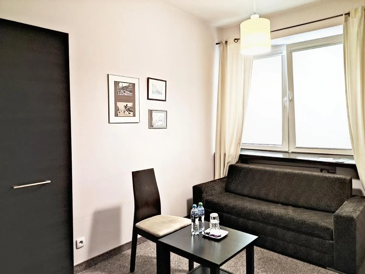 Helvetia Plus B&B - Private Rooms And Apartments Warsaw 0*,  Poland